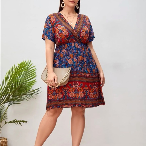 Boho red blue floral print surplice mini dress - Picture 11 of 11